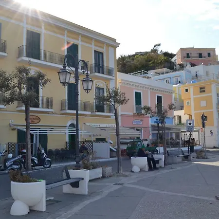 Maridea - Via Dante Daire